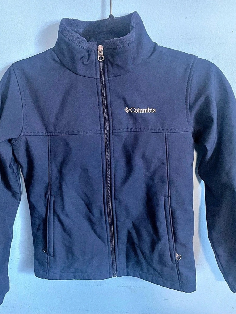 Columbia boys Kruser Ridge Softshell Jacket Blue Medium.